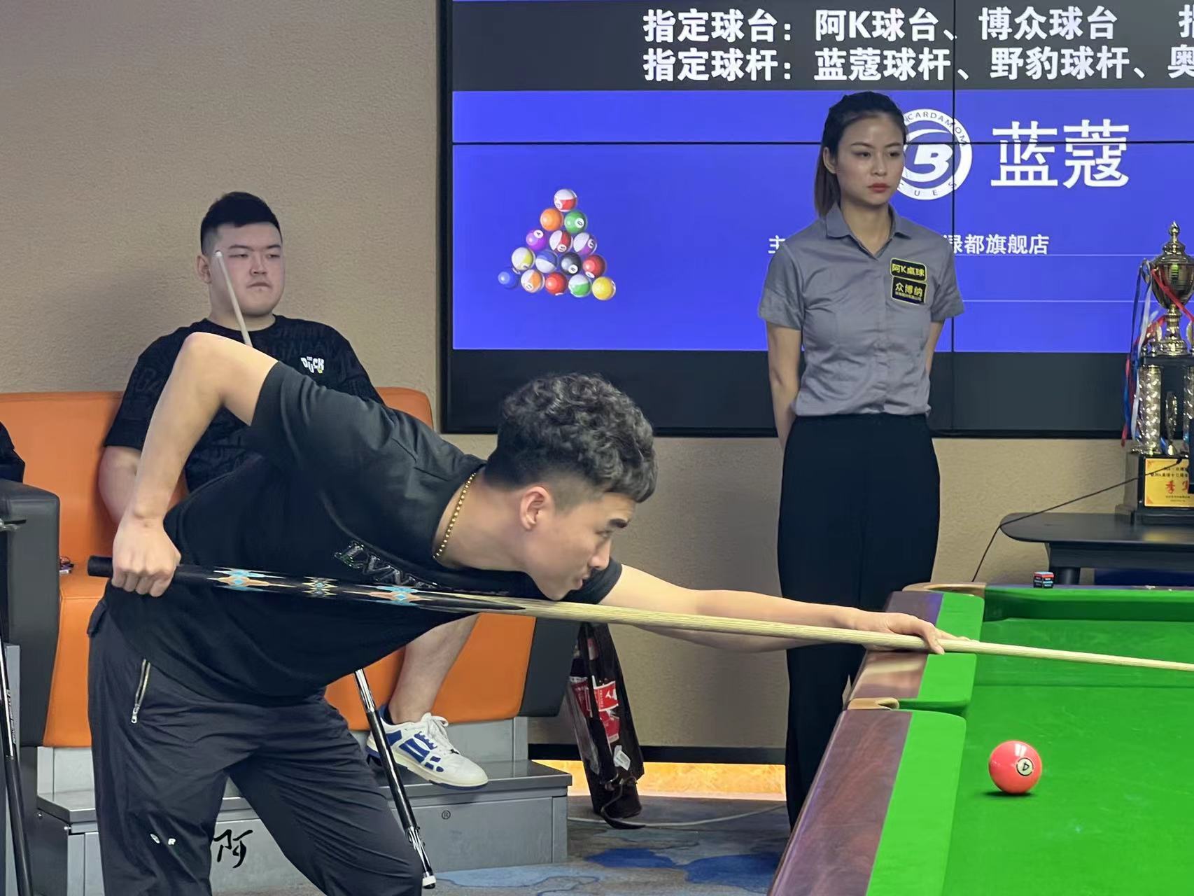 他没有过多 他没有过多