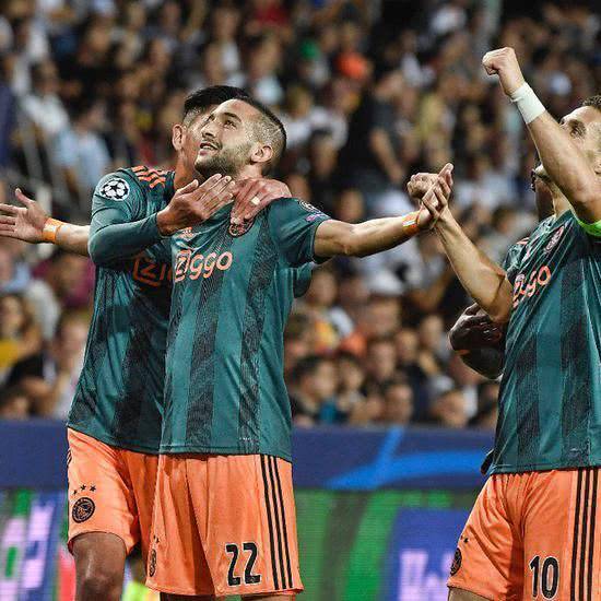 无论是在黄 无论是在黄