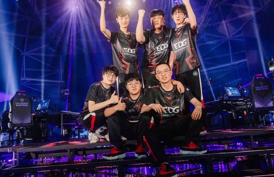 爱C罗并不 爱C罗并不