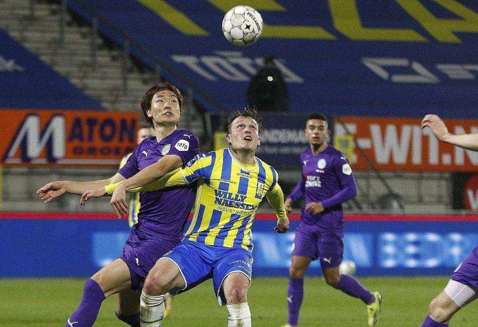 在中超舞台 在中超舞台